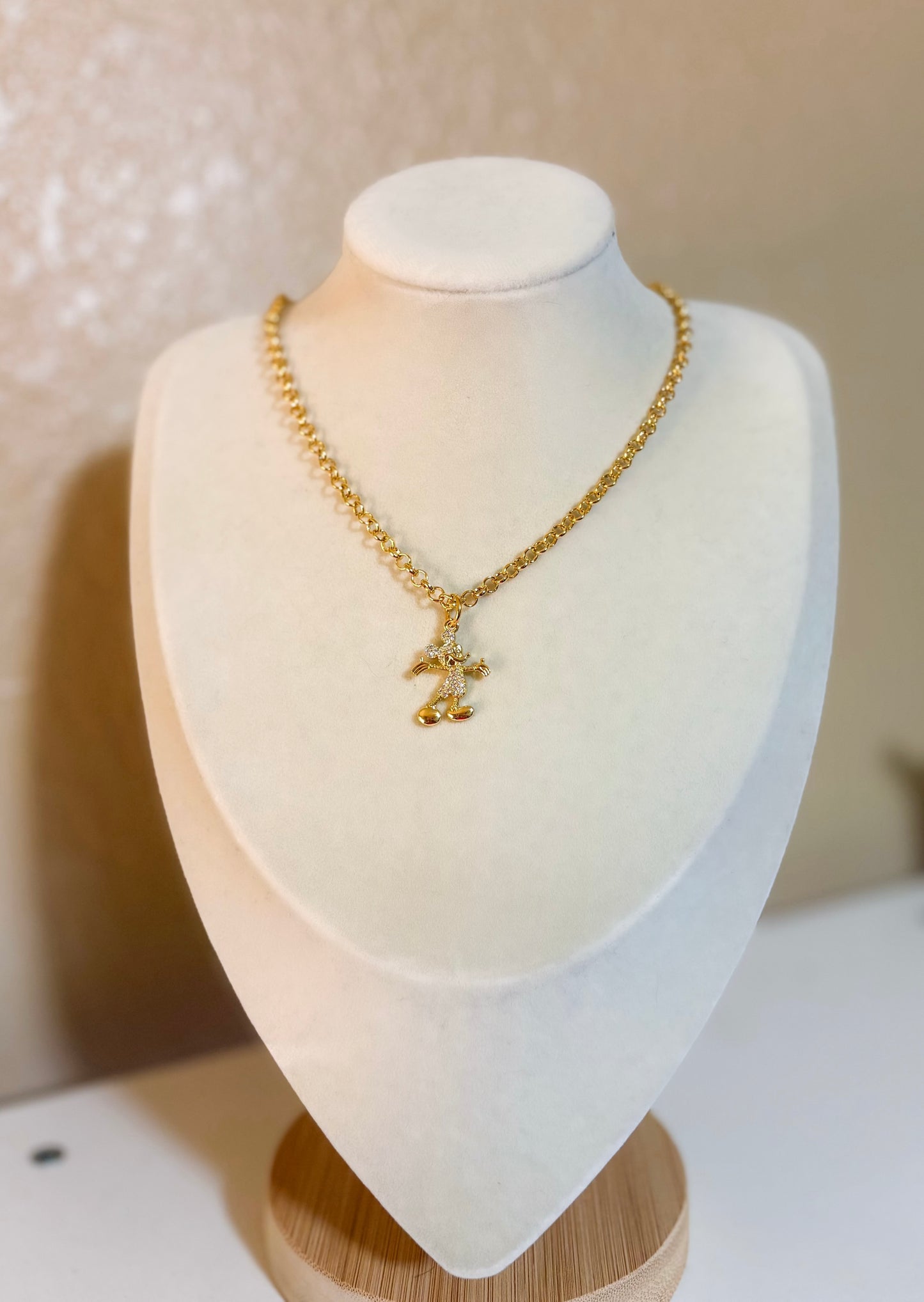 Gold rhinestone mouse necklace