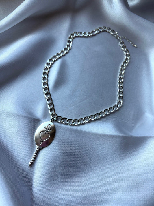 Fairest Of Them All Necklace *silver